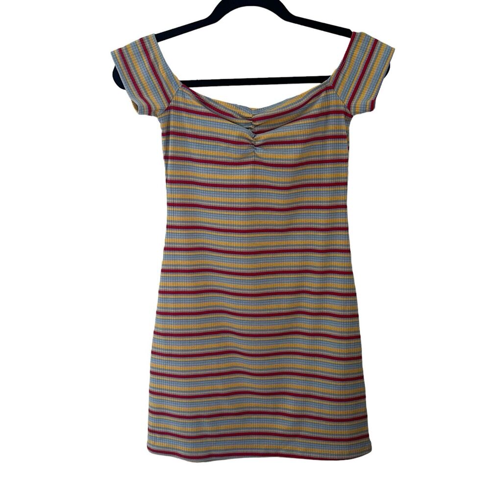 Urban Outfitters Women’s UO Off-The-Shoulder Striped Bodycon Dress‎ Size Medium